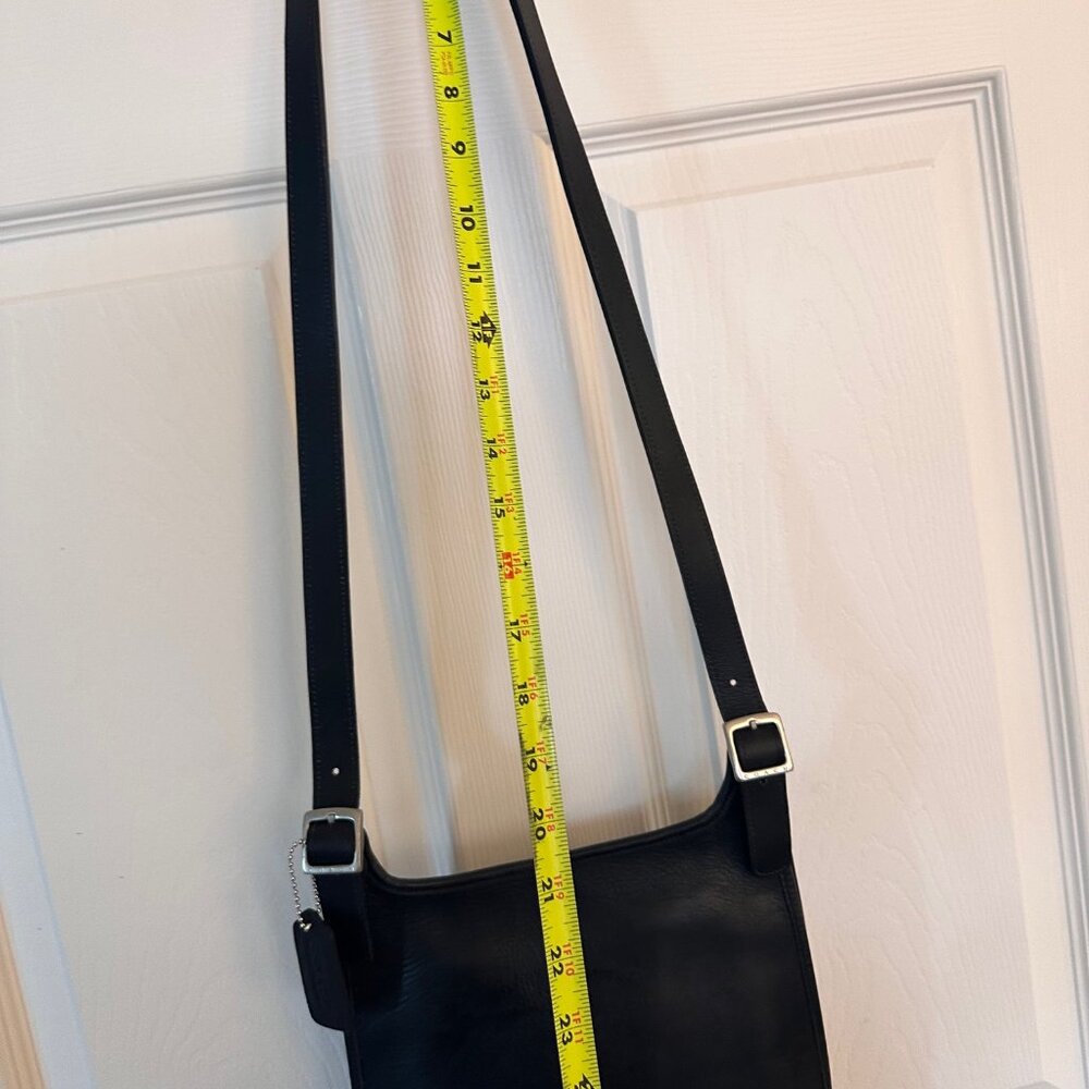 Coach “Slim Hippie Flap” black leather Crossbody in EVC VINTAGE RESTORED - Picture 9 of 12